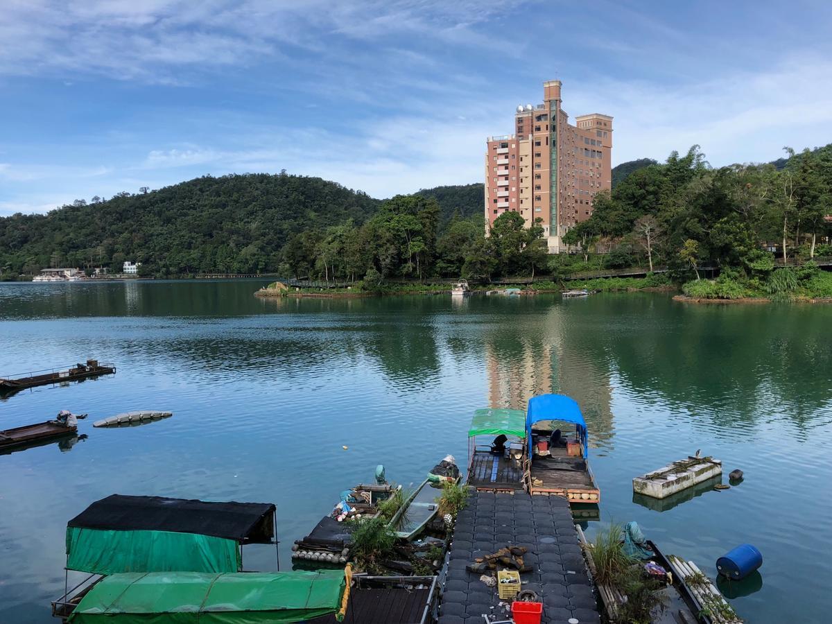 Miracolo View Hotel Yuchi Exterior photo